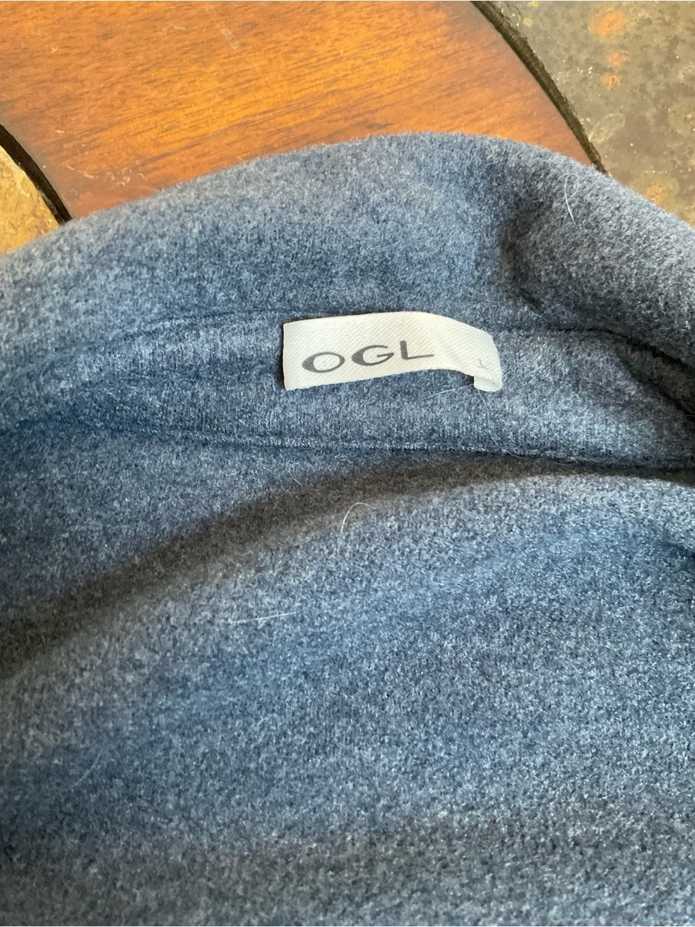 OGL Move Collared Top - Picture 3 of 5